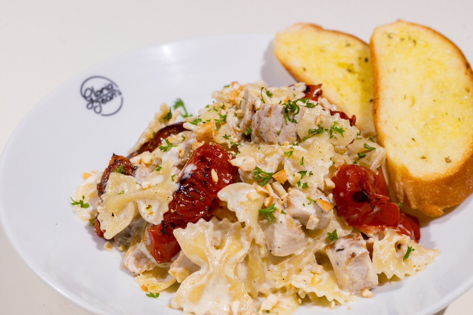 Creamy Farfalle with Sun-Dried Tomato