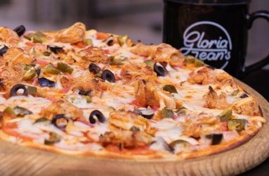 Crispy Chicken Pizza